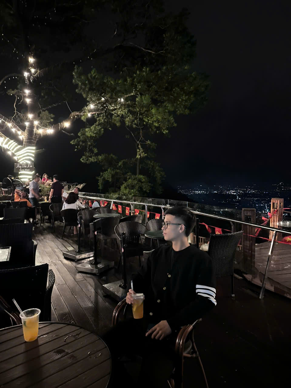 đánh giá của Trần Nhật Anh 